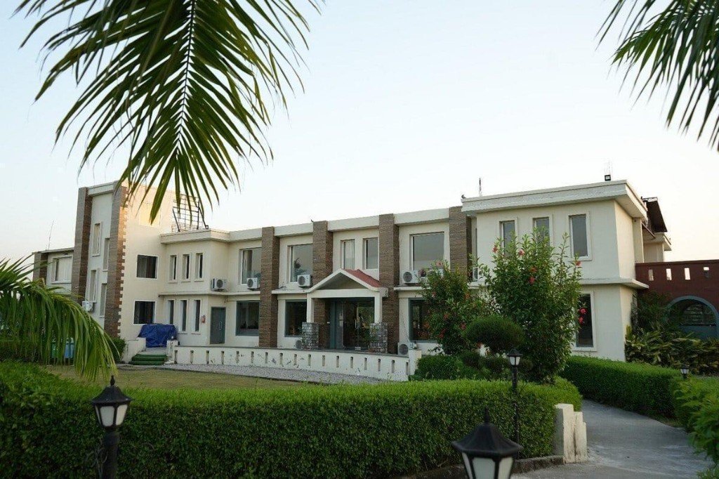 Hotel Badrinath